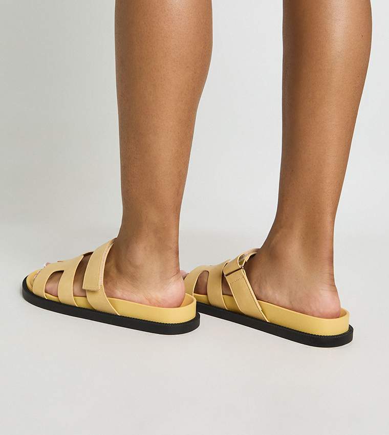 Solid Cut Out Flat Sandals