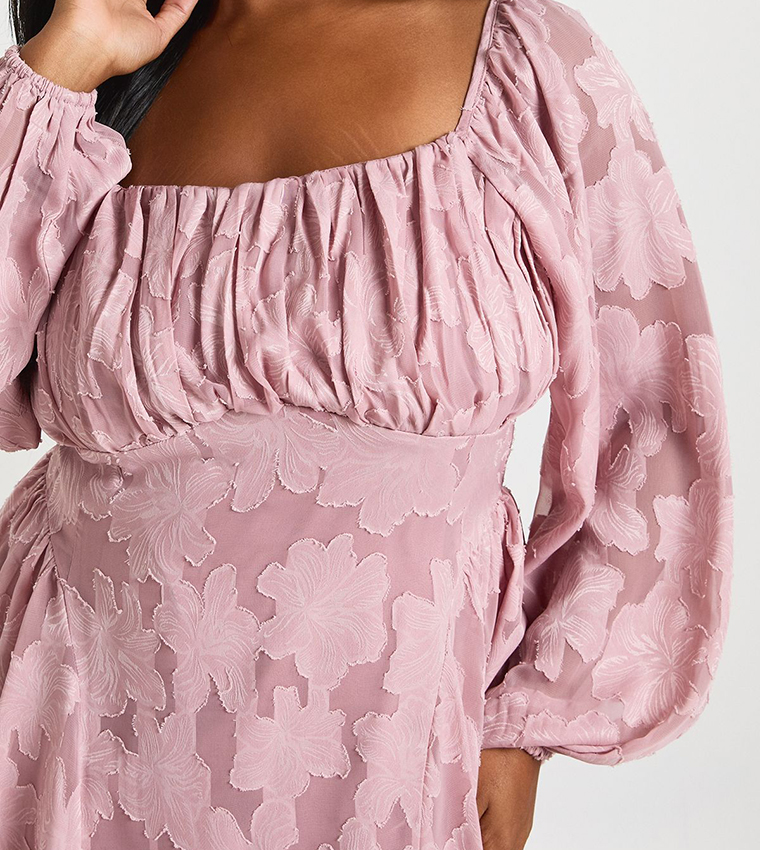 dry goods denim dress Tuckernuck Chessie Denim / XS desert-disco Color:Orchid* Fits true to size Strawberry Garden Midi Dress