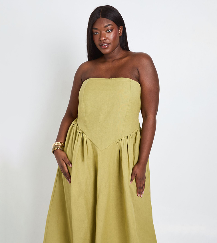 boohoo green dress plus size boohoo Women's Plus Bandeau Midaxi Dress in Olive | Size: 22
