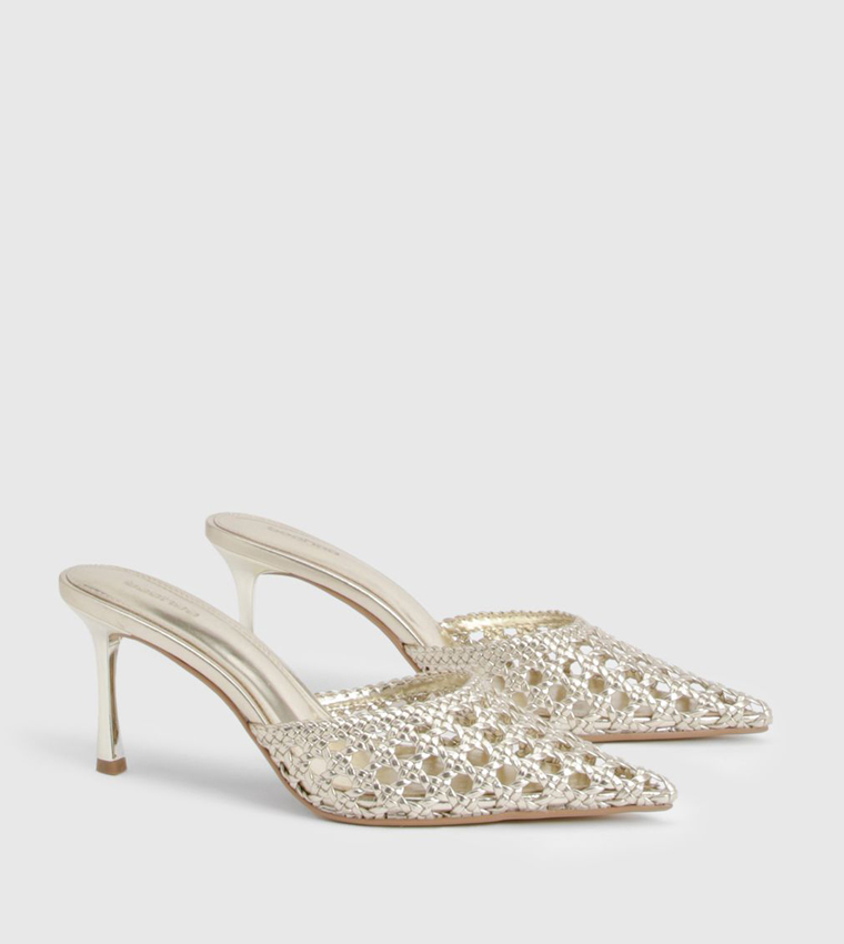 Weave Front Cut-Out Pumps