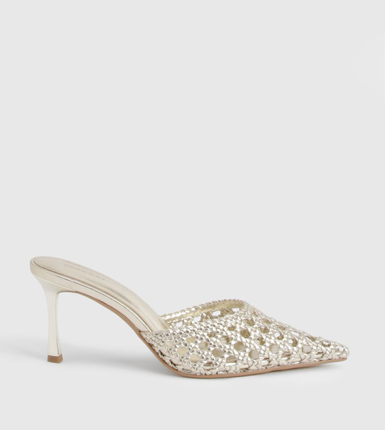Weave Front Cut-Out Pumps