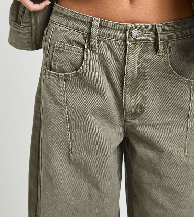 Seam Detail Barrel Fit Jeans