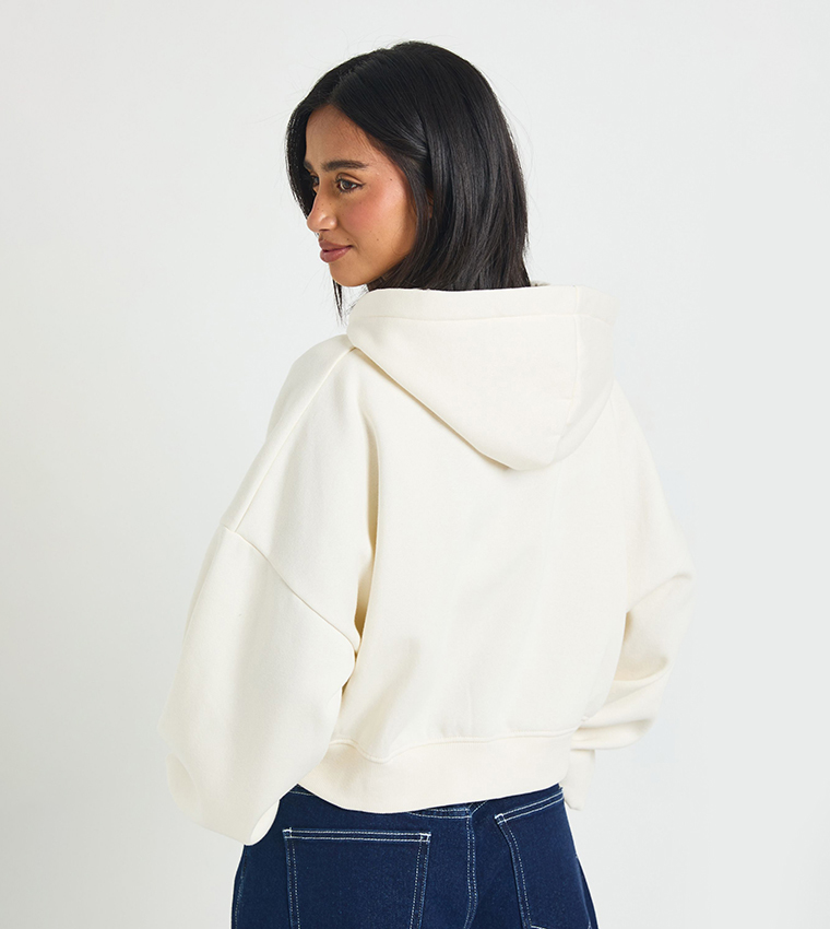 جاكيت بهودي واسع للمقاسات الصغيرة