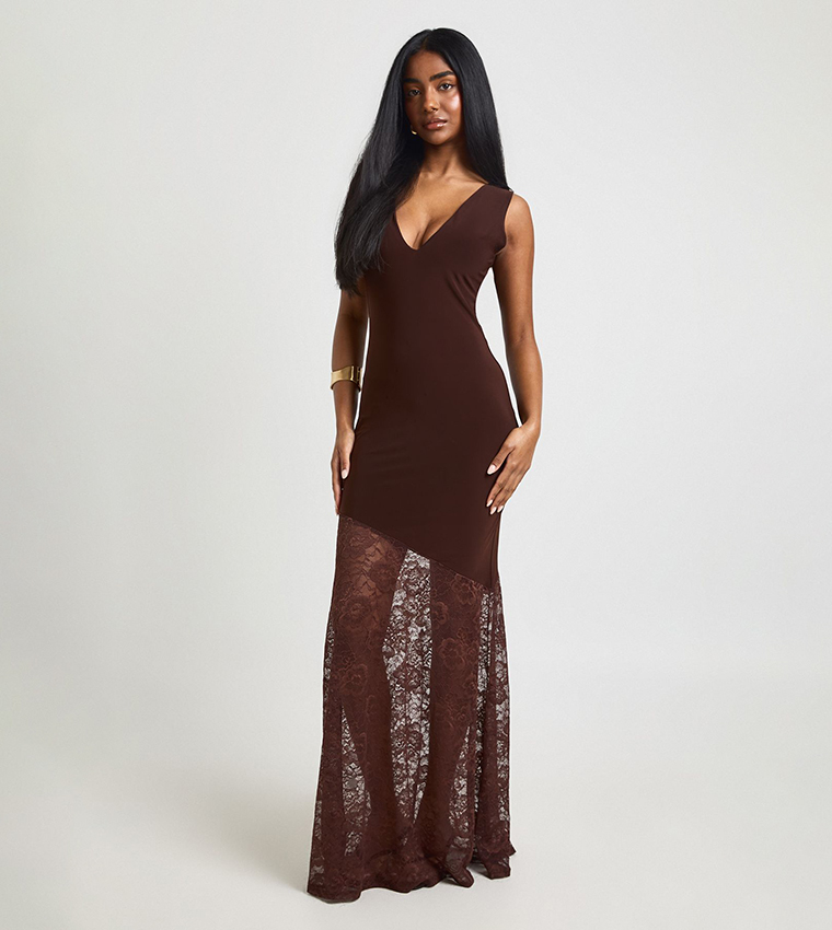 Buy Boohoo Slinky Plunge Front Sleeveless Lace Hem Maxi Dress In Brown |  6thStreet Oman