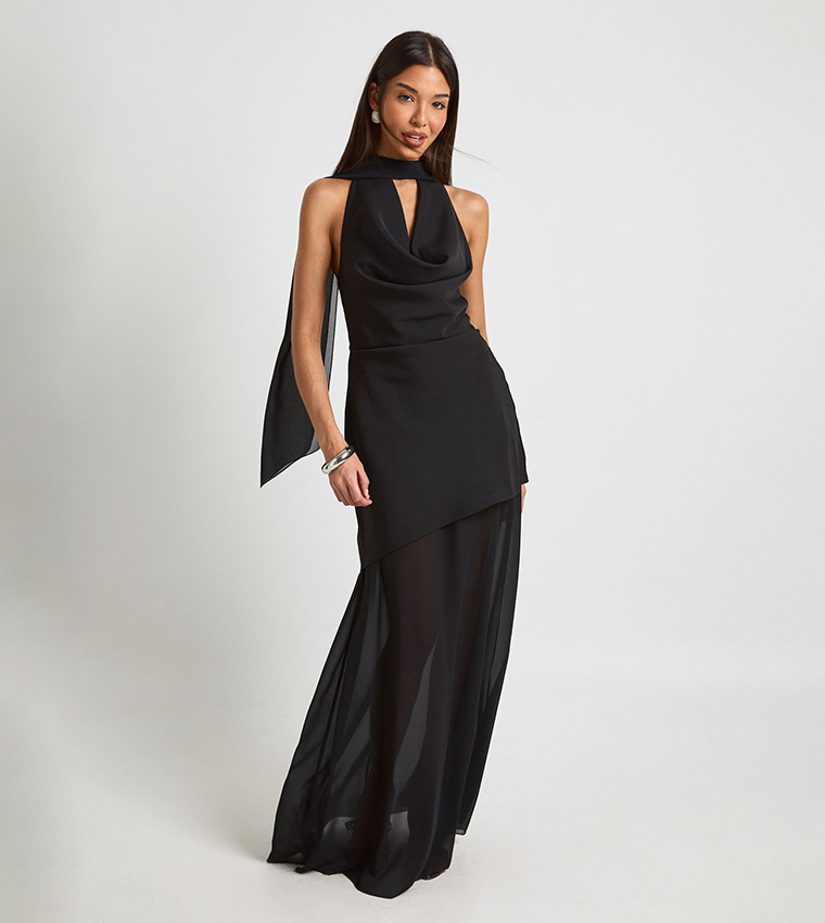 Buy Boohoo Halterneck Backless Chiffon Skirt Maxi Dress In BLACK |  6thstreet UAE