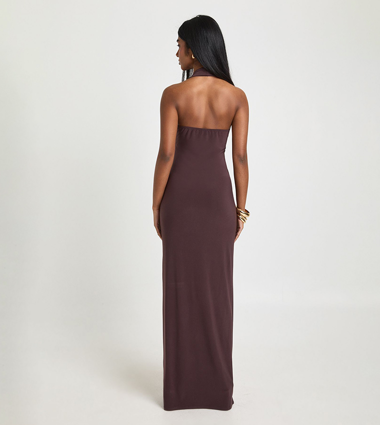 فستان ماكسي بقبة هالتر 