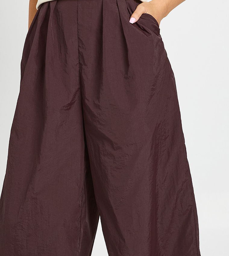 Petite Nylon Pleated Detail Cargo Trousers