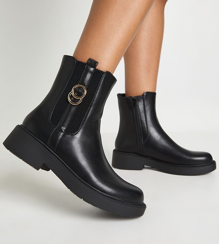 بوت تشيلسي تشانكي بمشبك