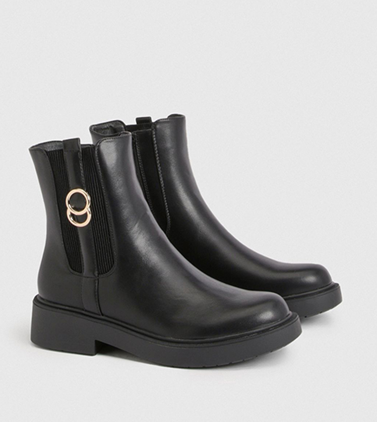 بوت تشيلسي تشانكي بمشبك