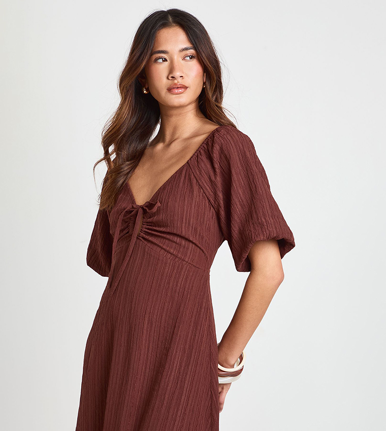 Textured Volume Sleeves Midaxi Dress
