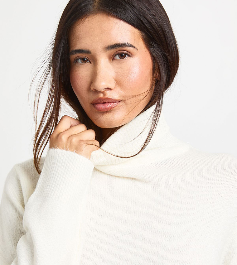 بوهو  سترات بياقة سلحفاة - كريمي  Turtle neck Sweaters