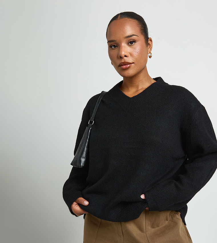 Curve Soft Knit V-Neck Sweater
