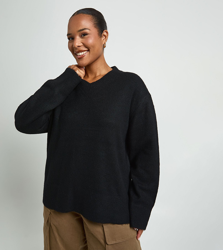 Curve Soft Knit V-Neck Sweater