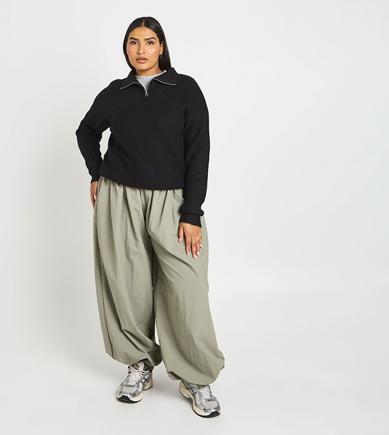 Curve Chunky Knit Zip Neck Sweater