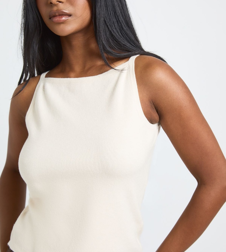 بوهو  توبات بلا أكمام  - كريمي  Sleeveless Tops