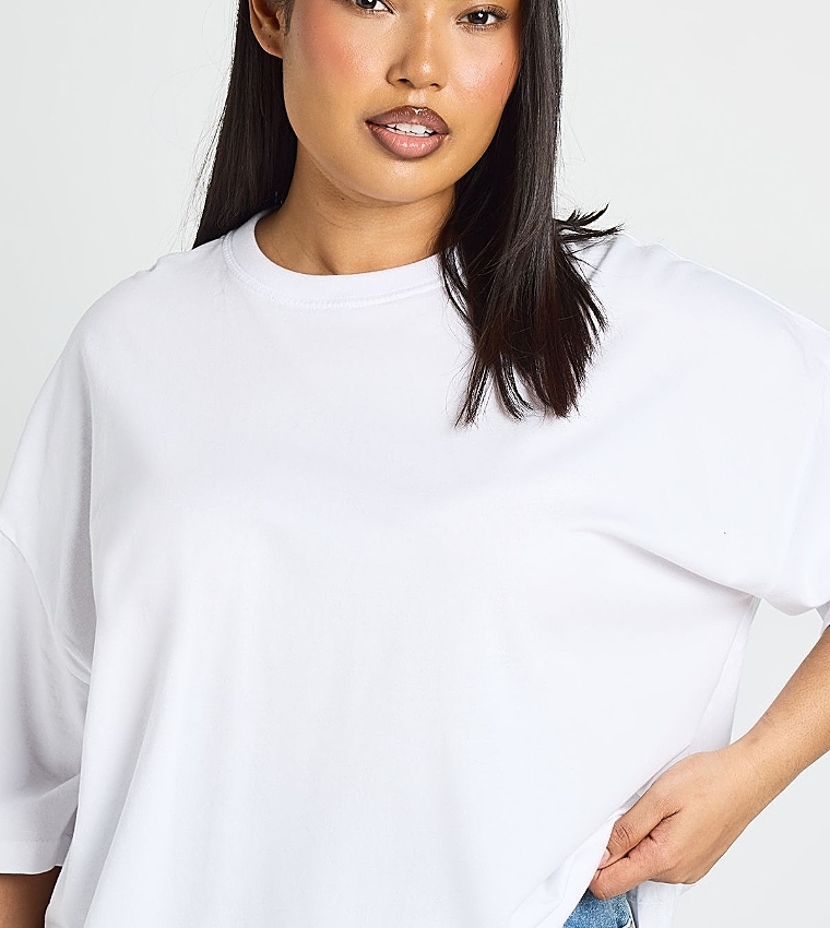 Curve Solid Oversized T-Shirt