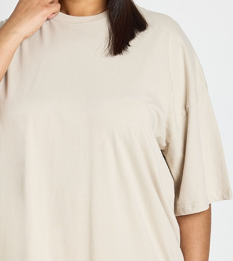 Curve Solid Oversized T-Shirt