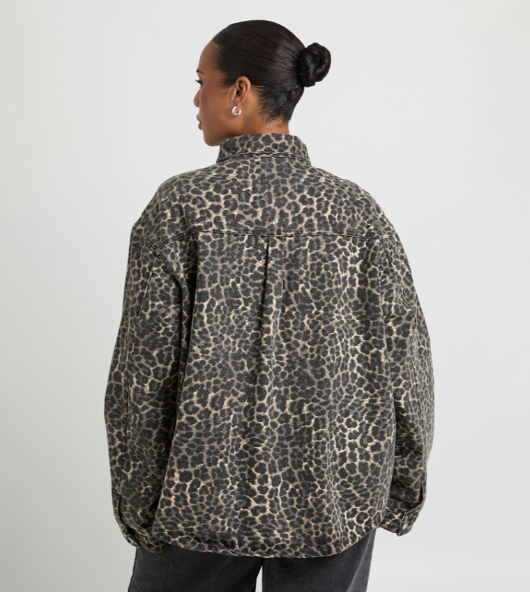 Curve Long Sleeves Denim Shirt