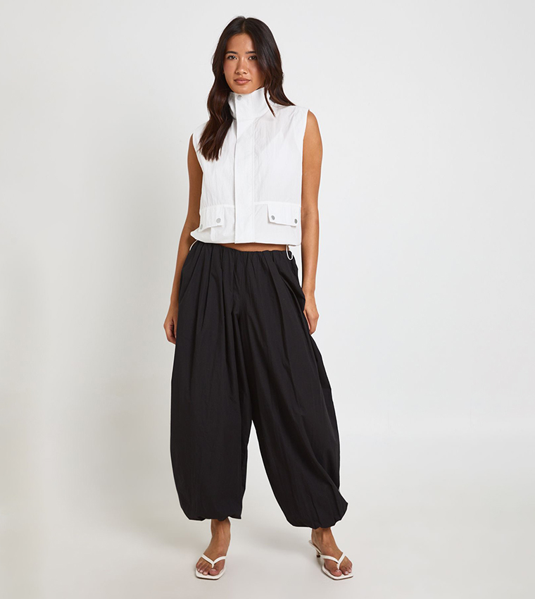 بوهو  توبات بلا أكمام  - أبيض Sleeveless Tops