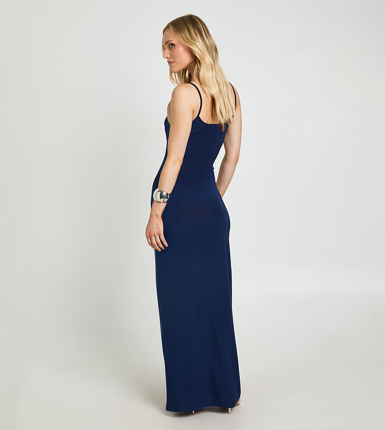 Petite Scoop Neck Strappy Maxi Dress