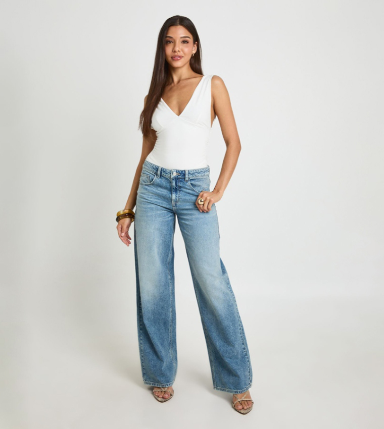 Ruched Side V Neck Bodysuit Top