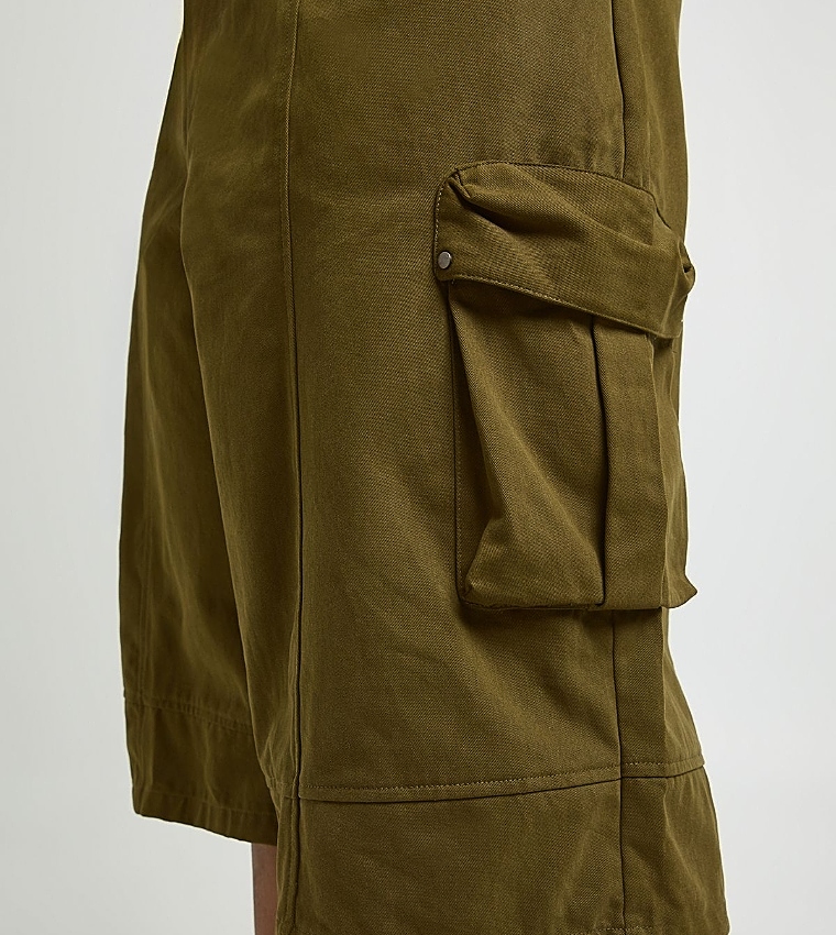 Curve Solid Cargo Shorts