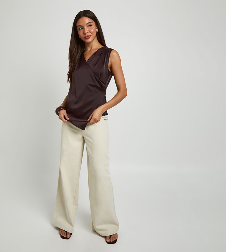 boohoo  Sleeveless Tops - Brown Sleeveless Tops