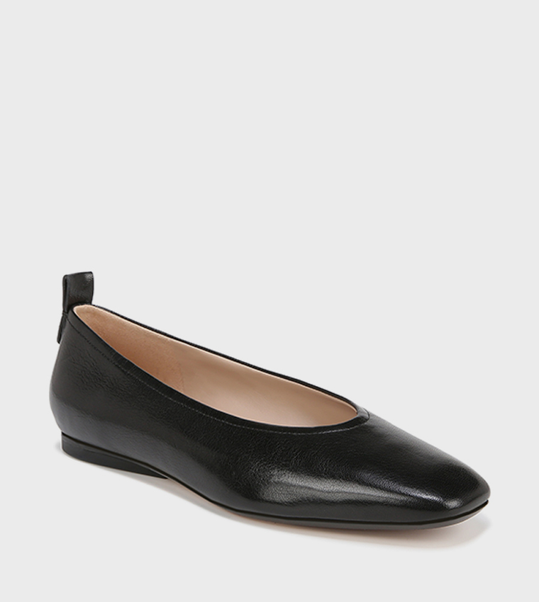 CARLAA Almond Toe Ballerinas