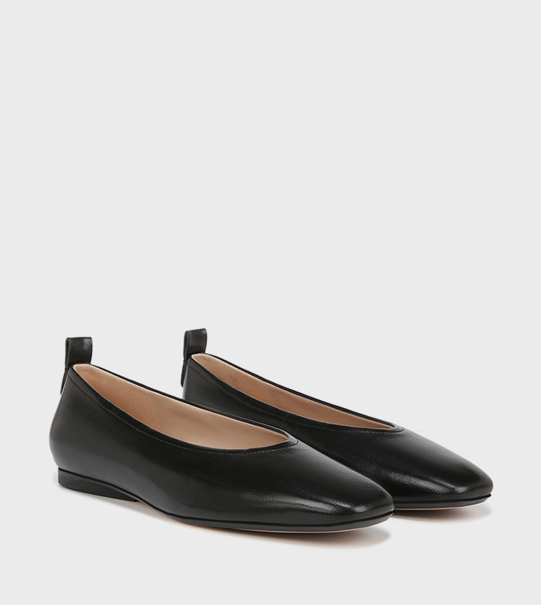 CARLAA Almond Toe Ballerinas