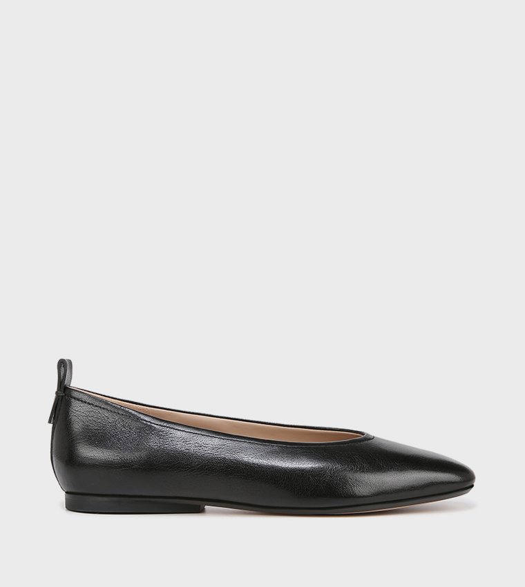 CARLAA Almond Toe Ballerinas