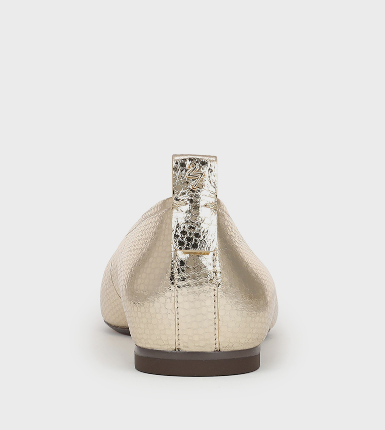 CARLA Textured Almond Toe Ballerinas