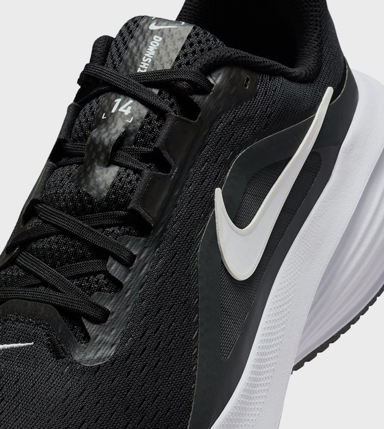 DOWNSHIFTER 14 Running Shoes