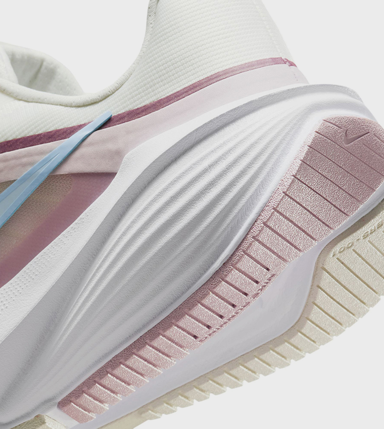 DOWNSHIFTER 14 Running Shoes
