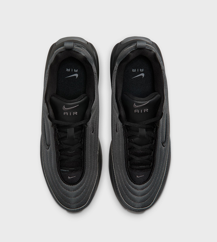AIR MAX PORTAL SE Runner Sneakers