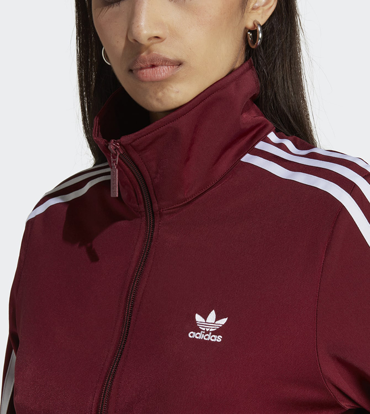 جاكيت مخطط بأكمام طويلة 