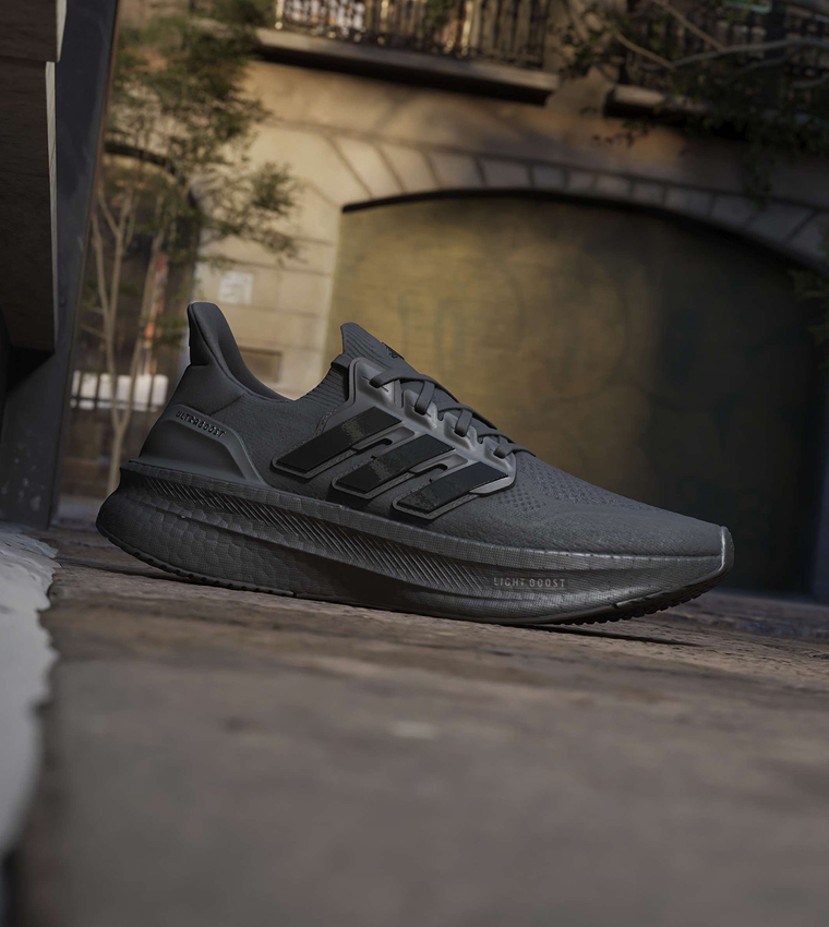 ULTRABOOST 5 Stripe Detail Running Shoes