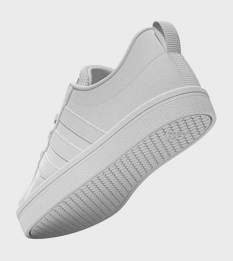 سنيكرز في إس بيس 2.0 سادة برباط