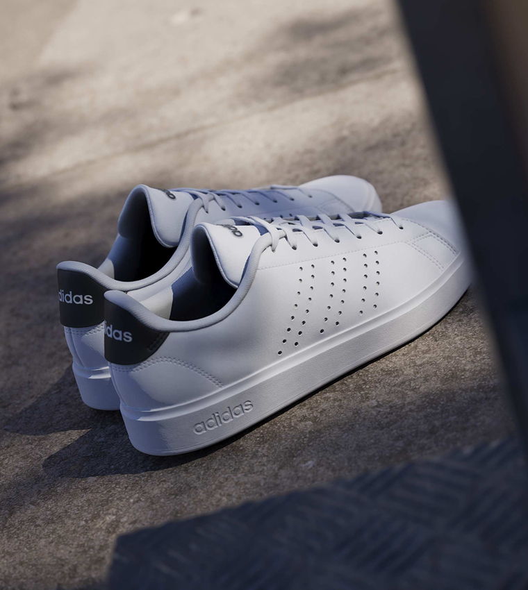 ADVANTAGE 2.0 Solid Lace-Up Sneakers