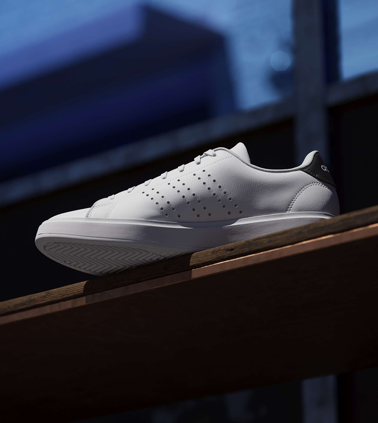 ADVANTAGE 2.0 Solid Lace-Up Sneakers