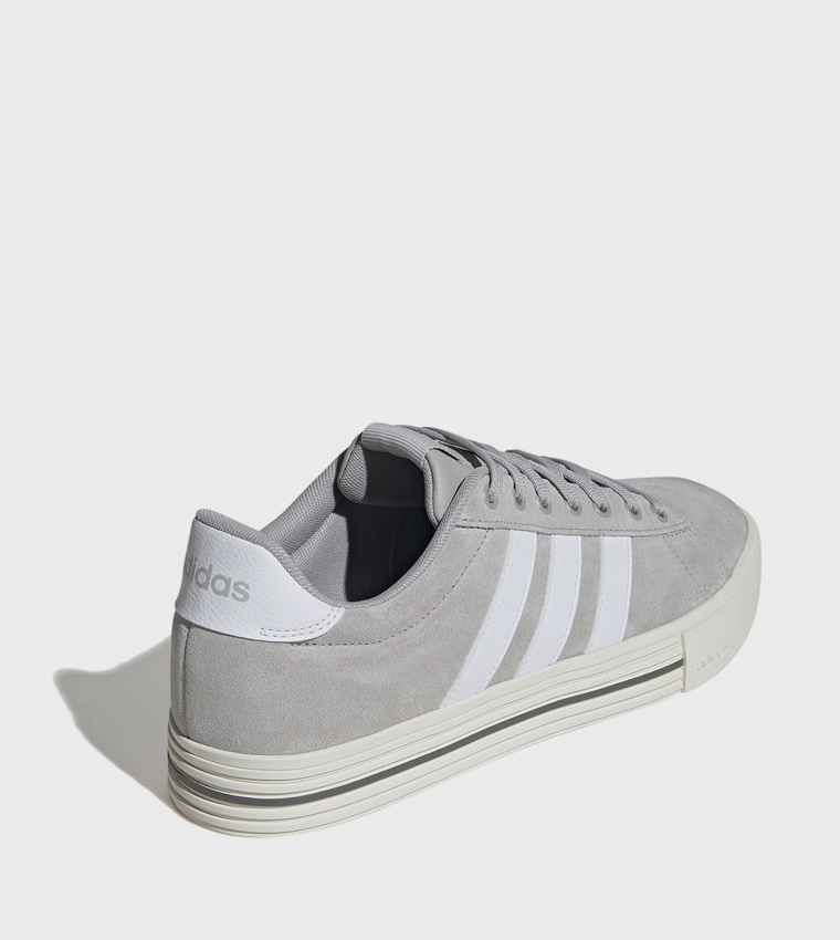 DAILY 4.0 Stripe Detail Lace-Up Sneakers