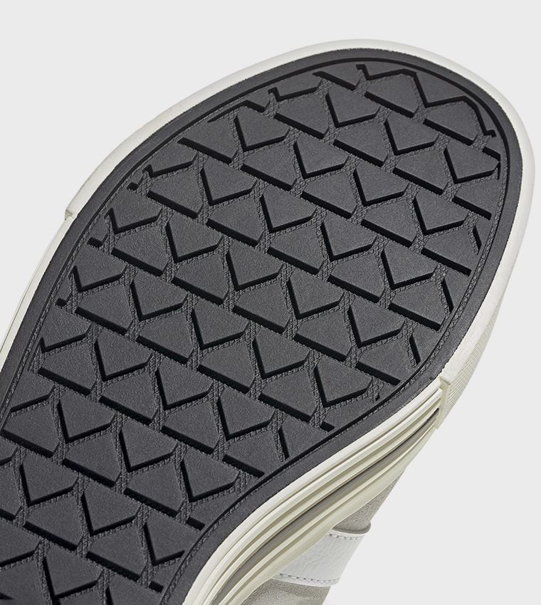 DAILY 4.0 Stripe Detail Lace-Up Sneakers