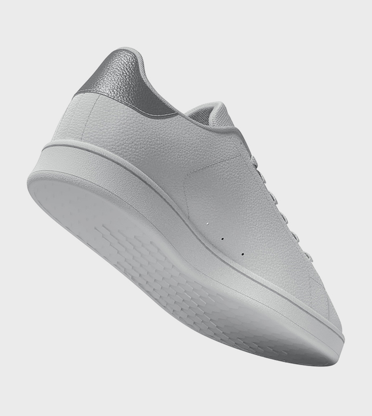 سنيكرز أوربان كورت برباط