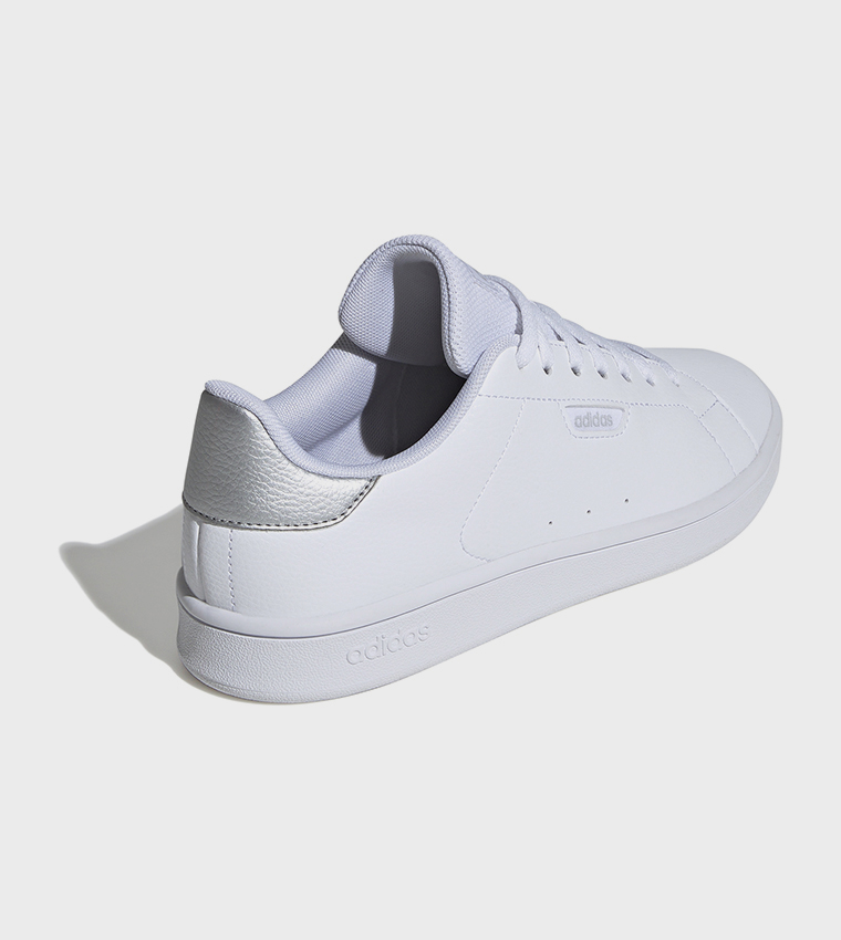 سنيكرز أوربان كورت برباط