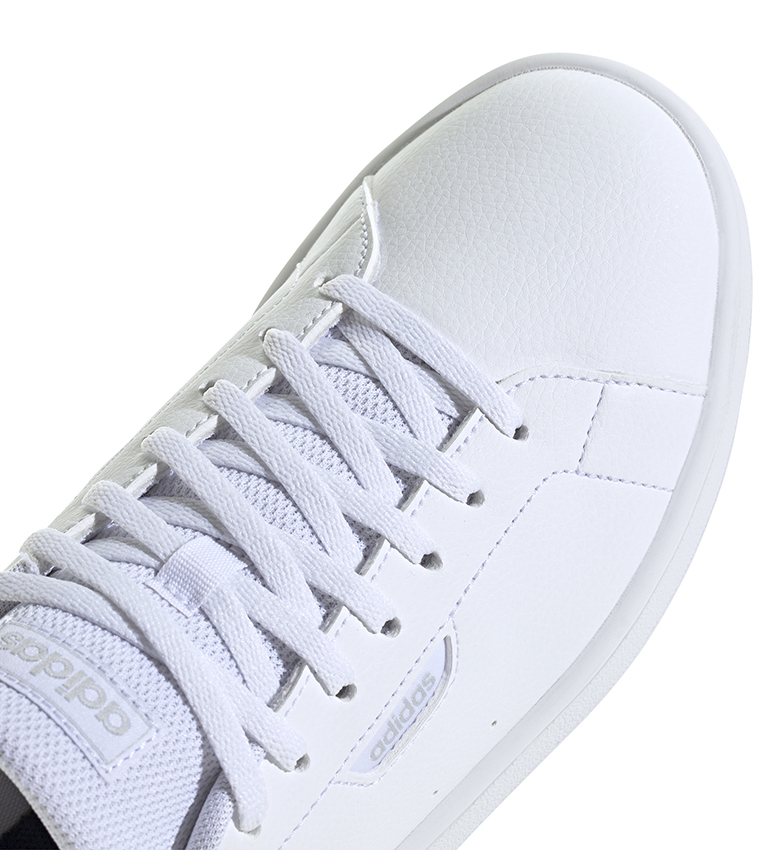 سنيكرز أوربان كورت برباط