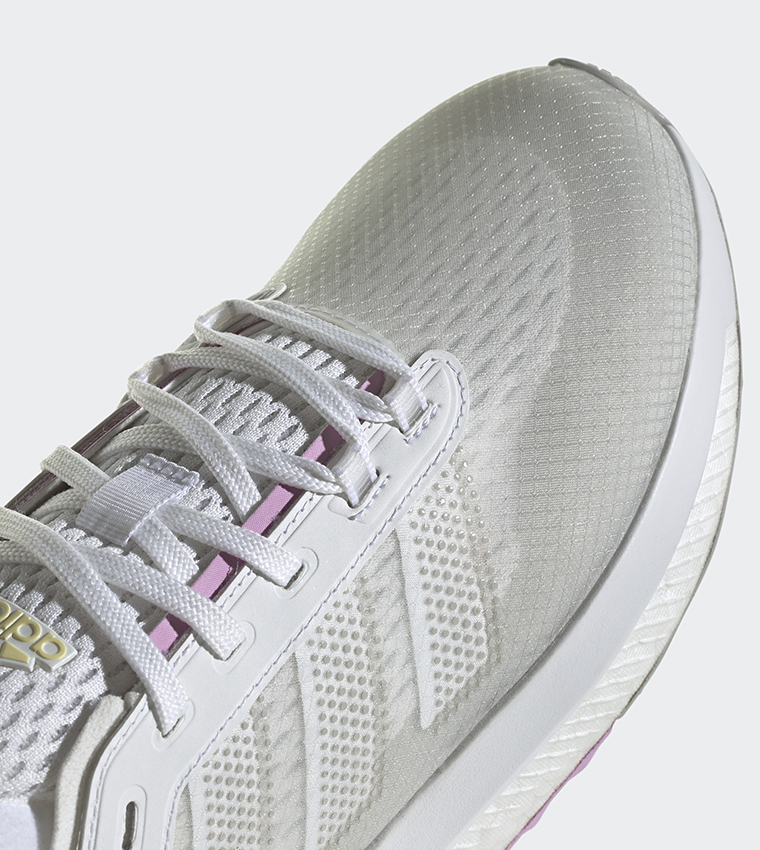 AVRYN Running Shoes