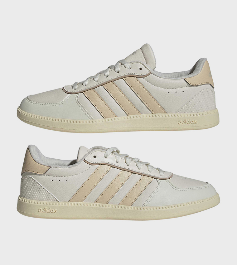 BREAKNET SLEEK Lace-Up Sneakers