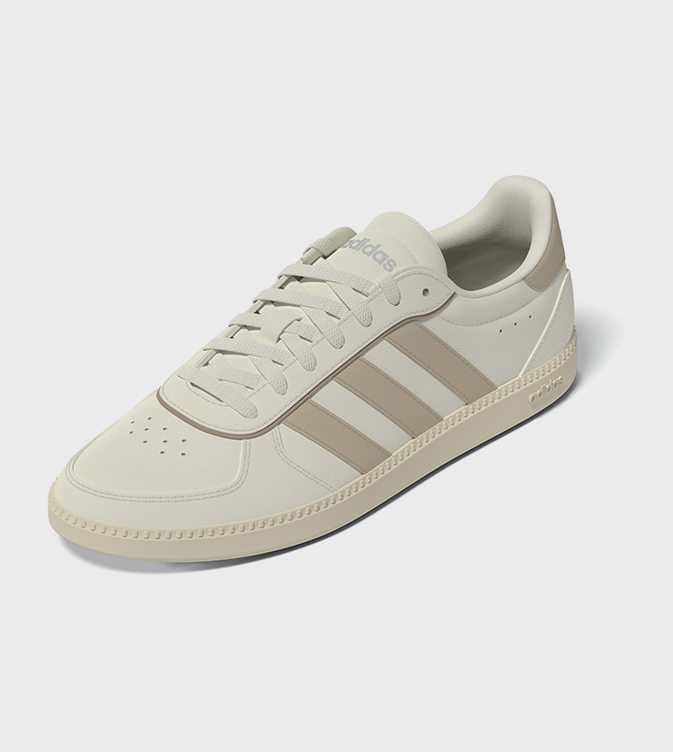 BREAKNET SLEEK Lace-Up Sneakers