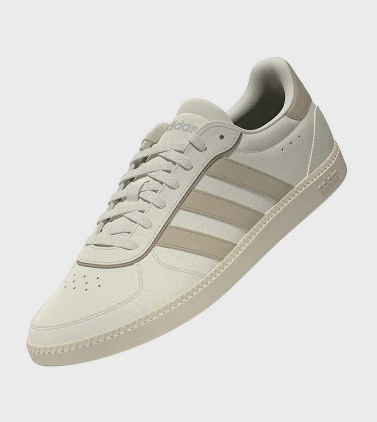 BREAKNET SLEEK Lace-Up Sneakers