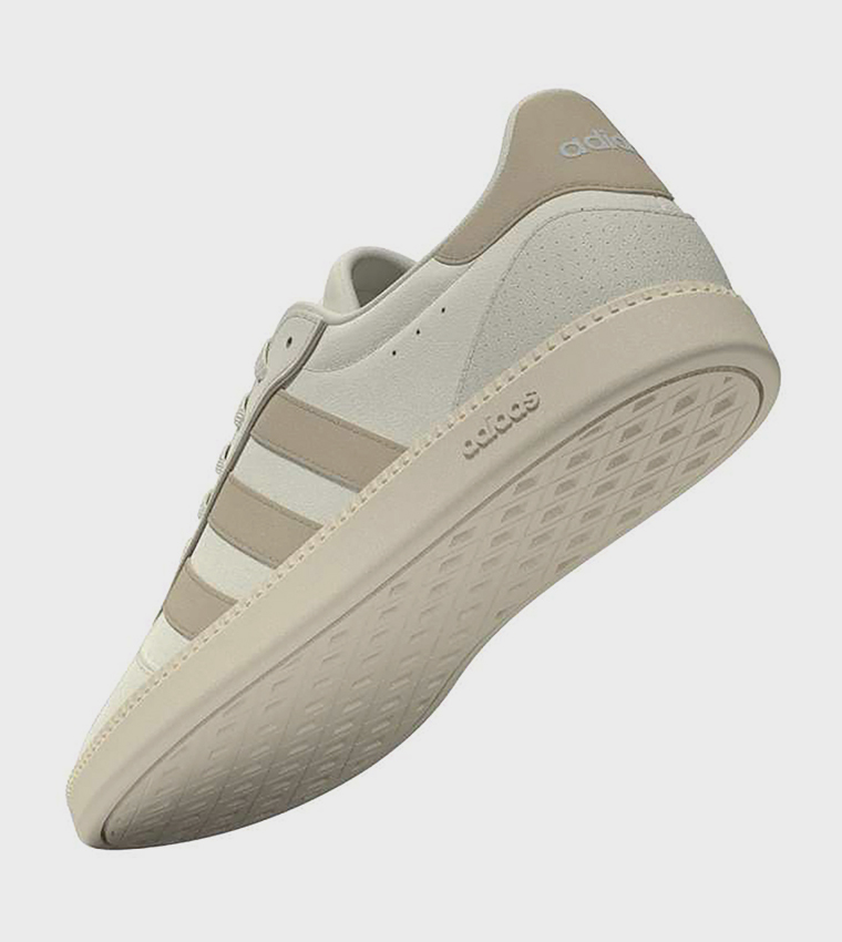 BREAKNET SLEEK Lace-Up Sneakers