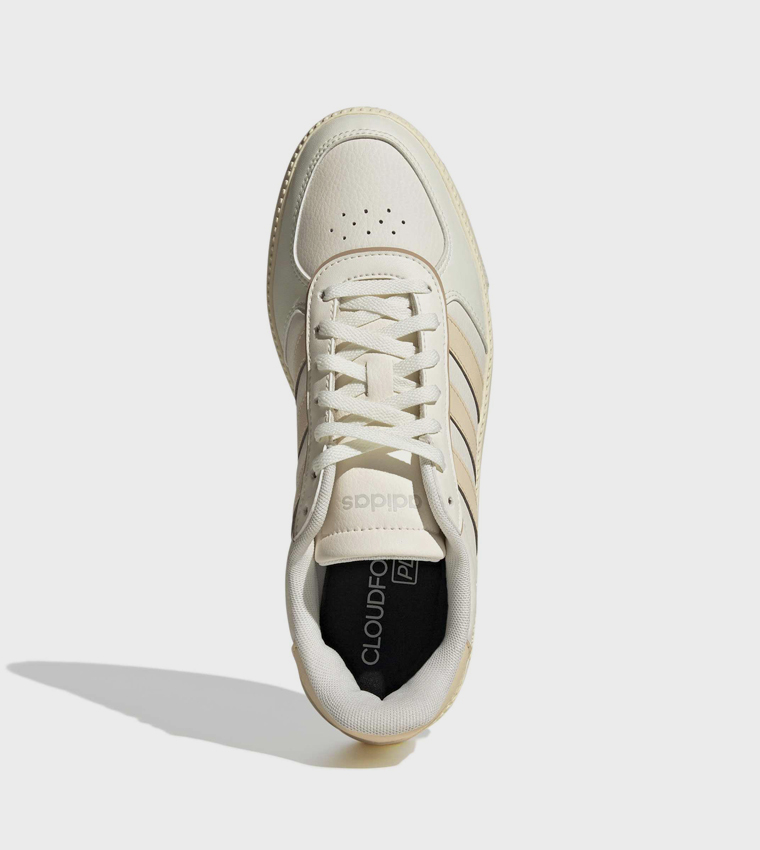 BREAKNET SLEEK Lace-Up Sneakers